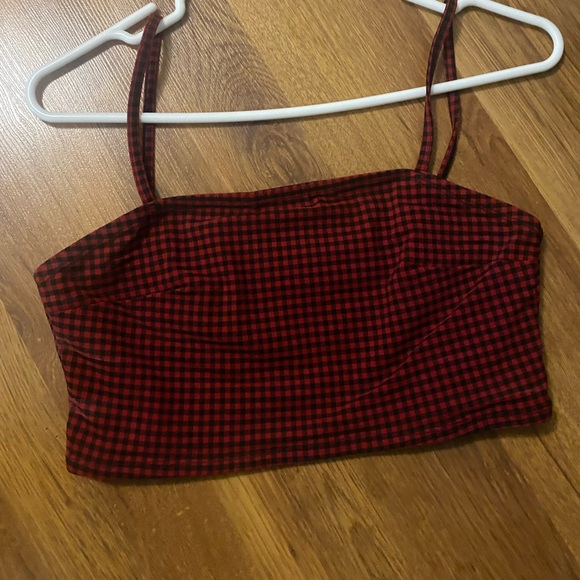 Crop tops from garage. - Picture 1 of 1